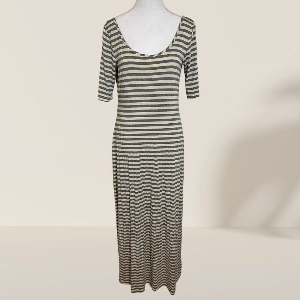 Bar III Striped Maxi Dress – Soft Stretch Fabric, Size M